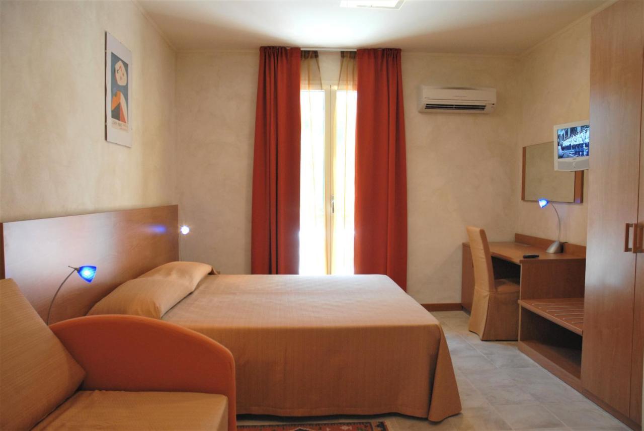 Acqua Di Mare Bed & Breakfast Bordighera Dış mekan fotoğraf