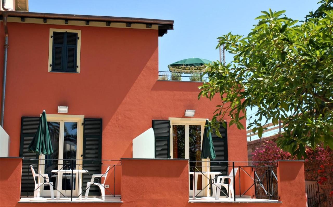 Acqua Di Mare Bed & Breakfast Bordighera Dış mekan fotoğraf